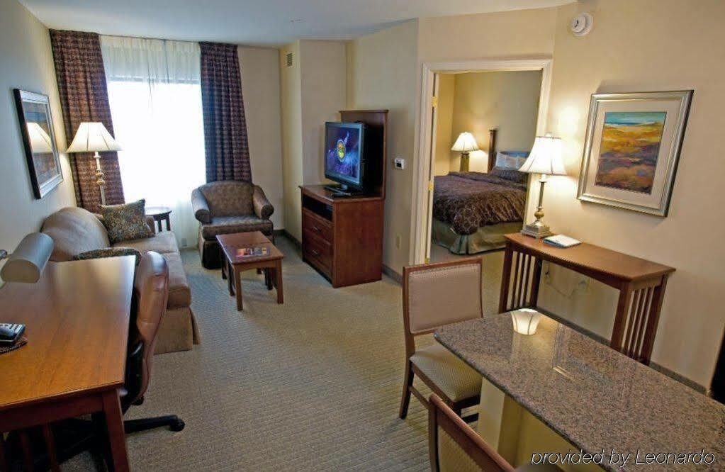 ฮอว์ทอร์น สวีท บาย วินด์แฮม วิลเลียมส์วิลล์ บัฟฟาโลแอร์พอร์ต Hotel ภายนอก รูปภาพ